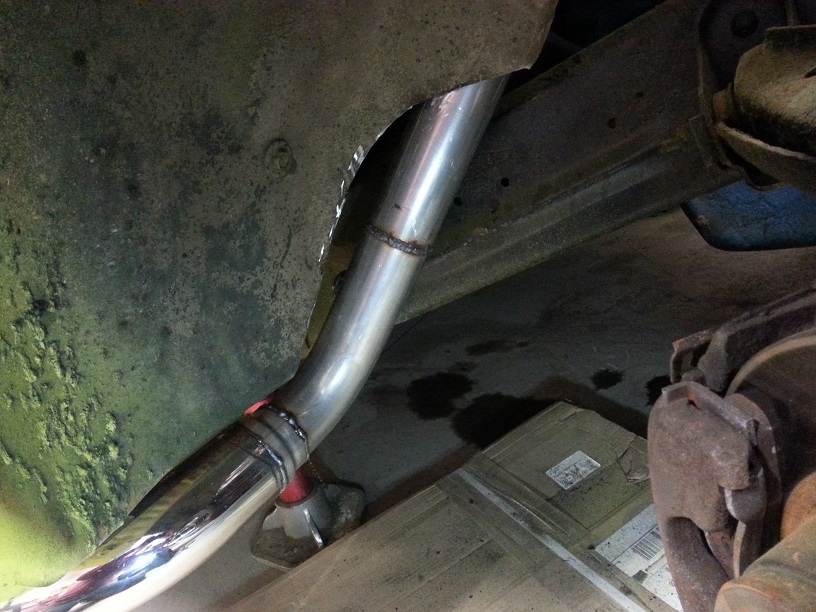Attached picture ps down pipe to side pipe.jpg